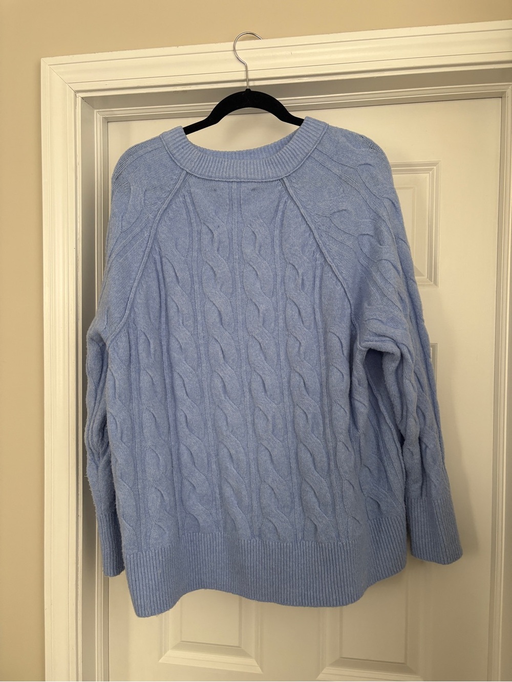 Aerie Unreal Oversized Cableknit Sweater Women’s Medium Crewneck Pullover Sweate - Picture 6 of 6